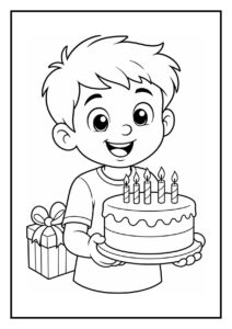 Een vrolijk jongetje houdt een verjaardagstaart met vijf kaarsjes vast en staat naast een cadeautje met ballonnen.
