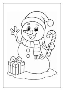 Een kleurplaat van een lachende sneeuwpop met een sjaal, kerstmuts en candy cane naast een kerstcadeau in de sneeuw